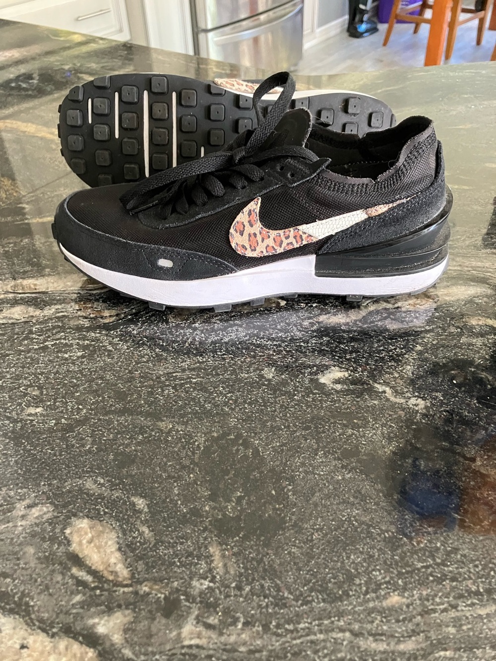 Nike Women's Waffle One SE 'Black Leopard' Sz 7